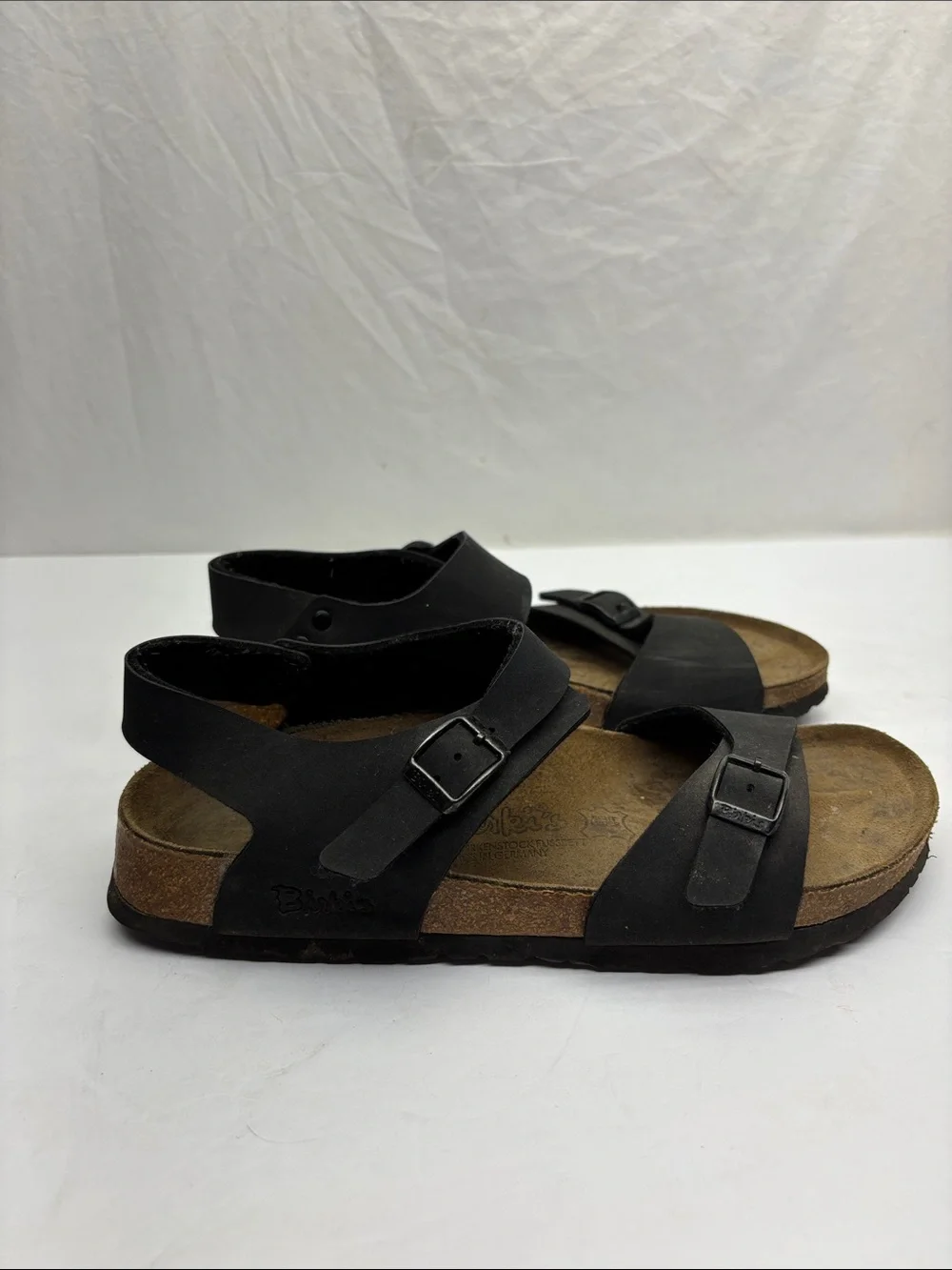 Birkenstock Black Dual-Strap Women’s Sandals with Buckles, SZ 9, box 43